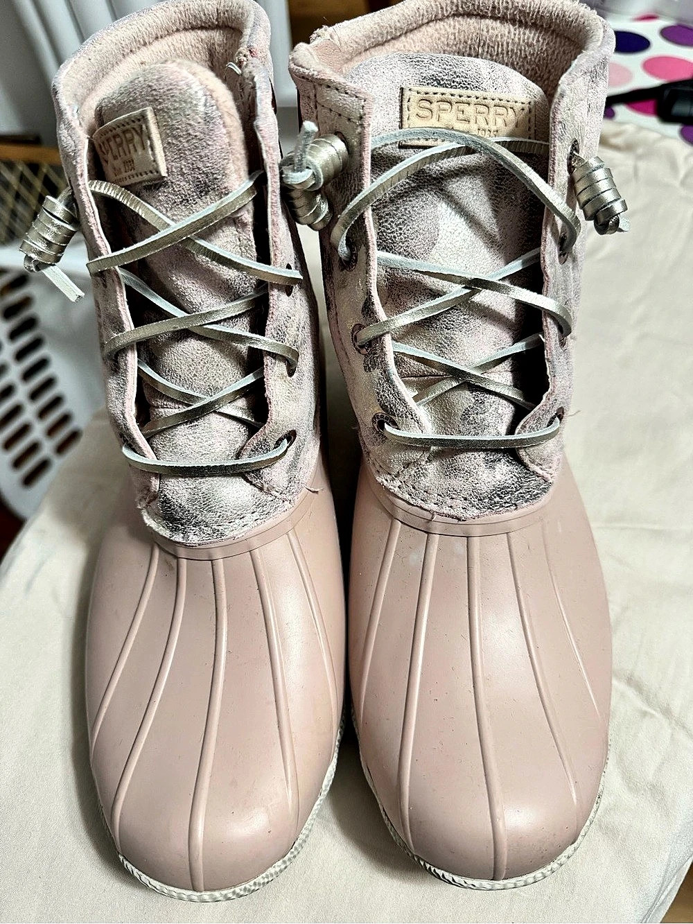Sperry Saltwater Metallic Camouflage Duck Boot Pink & silver US 8.5